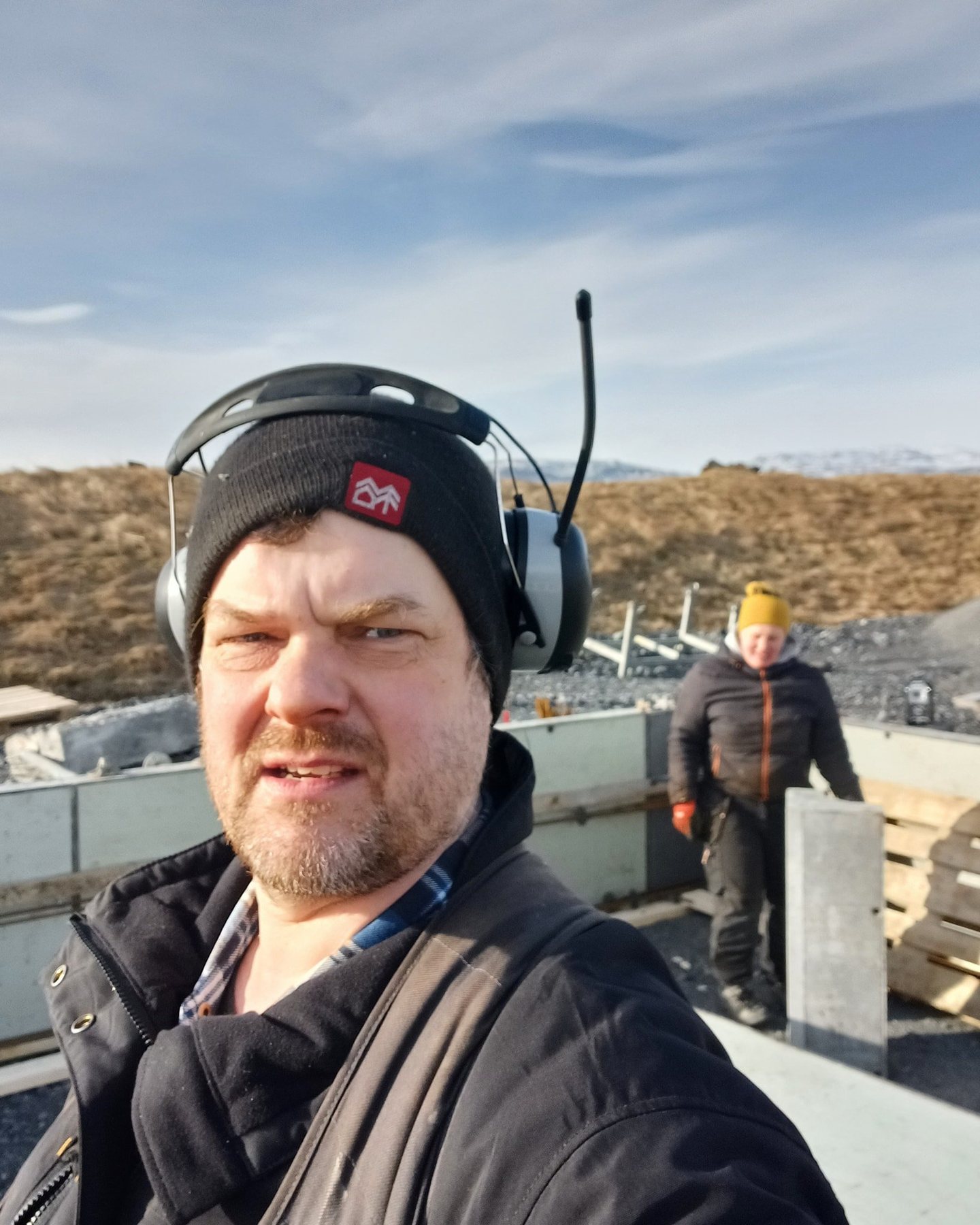 Sigurjón, löggiltur húsasmíðameistari og byggingarstjóri hjá SG Smíðar
